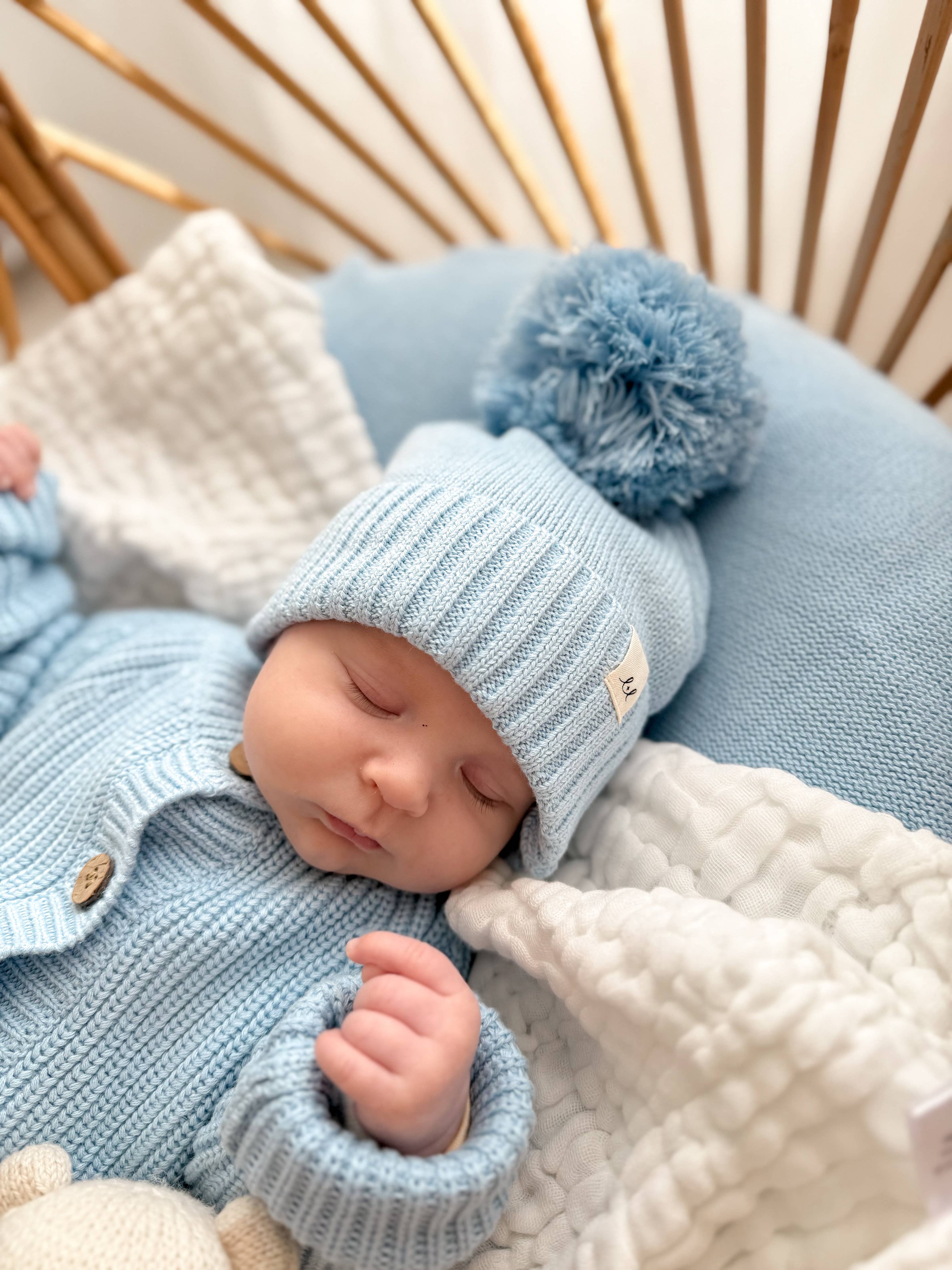Pom Beanie - Powder Blue